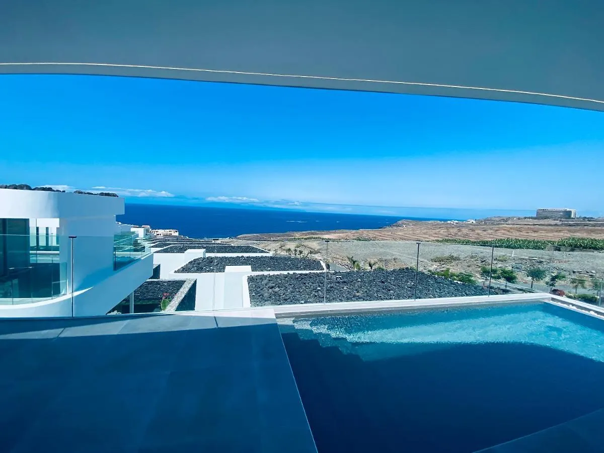 Rocavista - Villa With Heated Rooftop Pool And Amazing Ocean View 阿德耶